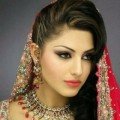 flora 36 سنة
