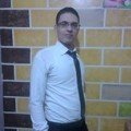 عمرو311 36 سنة