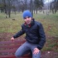 azdine111 34 سنة