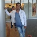 Carlos 48 سنة