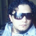 ayman61182 43 سنة