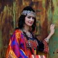 lya 37 سنة