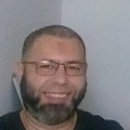 احمد161 52 سنة