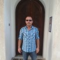 adnen 47 سنة