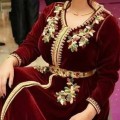 monie25 31 سنة