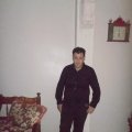 ahcene 44 سنة
