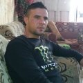 حسين... 32 سنة