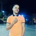 ZakaryaB 30 سنة