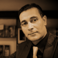 Dr.M2025 44 سنة
