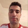 علي210 33 سنة