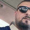 ىحمد 52 سنة