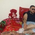 ahmad-ahmad 44 سنة