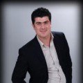 رؤوف علي محمد 52 سنة
