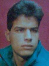 انا من 99، أعزب، 51 سنة هنا من أجل البحث عن شريك لتحقيق زواج عادي تعرف عليّ أكثر من خلال بروفايلي، فربّ صدفة خير من ألف ميعاد.