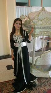 انا من الصويرة، عزباء، 43 سنة هنا من أجل البحث عن شريك لتحقيق 0 تعرف عليّ أكثر من خلال بروفايلي، فربّ صدفة خير من ألف ميعاد.