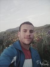 انا من mila، أعزب، 33 سنة هنا من أجل البحث عن شريك لتحقيق زواج عادي تعرف عليّ أكثر من خلال بروفايلي، فربّ صدفة خير من ألف ميعاد.