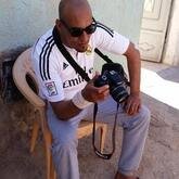 انا أعزب، 47 سنة هنا من أجل البحث عن شريك لتحقيق -- .