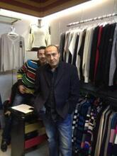 انا من damas، مطلق، 60 سنة هنا من أجل البحث عن شريك لتحقيق علاقة تعارف تعرف عليّ أكثر من خلال بروفايلي، فربّ صدفة خير من ألف ميعاد.
