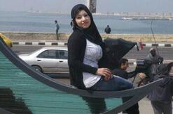 انا من المنوفية، عزباء، 41 سنة هنا من أجل البحث عن شريك لتحقيق زواج عادي تعرف عليّ أكثر من خلال بروفايلي، فربّ صدفة خير من ألف ميعاد.