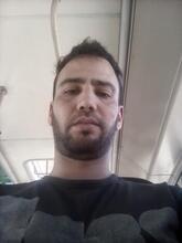 انا من constantine، أعزب، 40 سنة هنا من أجل البحث عن شريك لتحقيق زواج عادي تعرف عليّ أكثر من خلال بروفايلي، فربّ صدفة خير من ألف ميعاد.