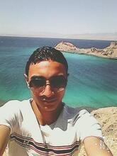انا من تلا، أعزب، 29 سنة هنا من أجل البحث عن شريك لتحقيق علاقة تعارف تعرف عليّ أكثر من خلال بروفايلي، فربّ صدفة خير من ألف ميعاد.