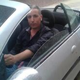 انا من ذوي الشعر أحمر هنا من أجل البحث عن شريك لتحقيق علاقة تعارف تعرف عليّ أكثر من خلال بروفايلي، فربما تكون الصدفة هي البداية.