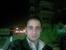اناانسان عادى اعيش واتعايش واحب احترام الغير وانسان محترم وبسيط ومهذب ولا احب الكذب احب الصراحه واحب اصدقائى واحترمهم واحب الخصوصيه ولاانعد على احد بلفظ خارج لانه انا لااتعامل مع...