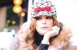 انا من قسنطينه، عزباء، 46 سنة هنا من أجل البحث عن شريك لتحقيق زواج عادي تعرف عليّ أكثر من خلال بروفايلي، فربّ صدفة خير من ألف ميعاد.