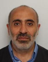 انا من فيينا، مطلق، 65 سنة هنا من أجل البحث عن شريك لتحقيق زواج عادي تعرف عليّ أكثر من خلال بروفايلي، فربّ صدفة خير من ألف ميعاد.