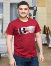 انا من شمال إفريقية هنا من أجل البحث عن شريك لتحقيق علاقة تعارف تعرف عليّ أكثر من خلال بروفايلي، فربّ صدفة خير من ألف ميعاد.