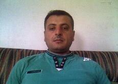 انا أعزب، 48 سنة هنا من أجل البحث عن شريك لتحقيق علاقة تعارف تعرف عليّ أكثر من خلال بروفايلي، فربّ صدفة خير من ألف ميعاد.