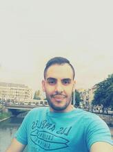 انا من alsace، أعزب، 40 سنة هنا من أجل البحث عن شريك لتحقيق زواج عادي تعرف عليّ أكثر من خلال بروفايلي، فربّ صدفة خير من ألف ميعاد.