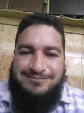 انا متزوج، 51 سنة هنا من أجل البحث عن شريك لتحقيق تعارف جاد .