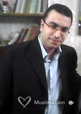 انا متزوج، 53 سنة هنا من أجل البحث عن شريك لتحقيق علاقة تعارف تعرف عليّ أكثر من خلال بروفايلي، فربّ صدفة خير من ألف ميعاد.