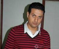 انا من العاشر، أعزب، 48 سنة هنا من أجل البحث عن شريك لتحقيق زواج عادي تعرف عليّ أكثر من خلال بروفايلي، فربّ صدفة خير من ألف ميعاد.