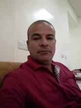 انا من الرمادي، أرمل، 51 سنة هنا من أجل البحث عن شريك لتحقيق زواج عادي تعرف عليّ أكثر من خلال بروفايلي، فربّ صدفة خير من ألف ميعاد.