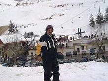 انا من احمد اباد، أرمل، 56 سنة هنا من أجل البحث عن شريك لتحقيق زواج عادي تعرف عليّ أكثر من خلال بروفايلي، فربّ صدفة خير من ألف ميعاد.