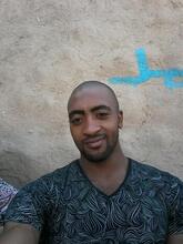 انا من المنيب، أعزب، 30 سنة هنا من أجل البحث عن شريك لتحقيق علاقة تعارف تعرف عليّ أكثر من خلال بروفايلي، فربّ صدفة خير من ألف ميعاد.