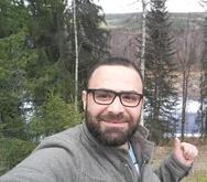 انا من drammen، أعزب، 40 سنة هنا من أجل البحث عن شريك لتحقيق زواج عادي تعرف عليّ أكثر من خلال بروفايلي، فربّ صدفة خير من ألف ميعاد.