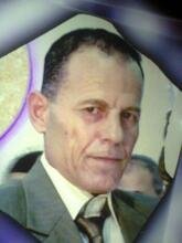 انا من elshmal، مطلق، 60 سنة هنا من أجل البحث عن شريك لتحقيق زواج عادي تعرف عليّ أكثر من خلال بروفايلي، فربّ صدفة خير من ألف ميعاد.