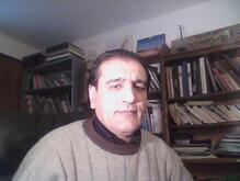 انا أعزب، 49 سنة هنا من أجل البحث عن شريك لتحقيق زواج عادي تعرف عليّ أكثر من خلال بروفايلي، فربّ صدفة خير من ألف ميعاد.