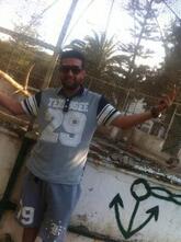 انا من حيدرة، أعزب، 42 سنة هنا من أجل البحث عن شريك لتحقيق علاقة تعارف تعرف عليّ أكثر من خلال بروفايلي، فربّ صدفة خير من ألف ميعاد.