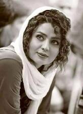 انا من النعامة، عزباء، 48 سنة هنا من أجل البحث عن شريك لتحقيق زواج عادي تعرف عليّ أكثر من خلال بروفايلي، فربّ صدفة خير من ألف ميعاد.