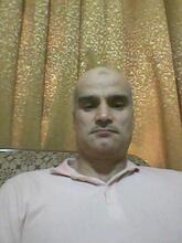 انا أعزب، 54 سنة هنا من أجل البحث عن شريك لتحقيق علاقة تعارف تعرف عليّ أكثر من خلال بروفايلي، فربّ صدفة خير من ألف ميعاد.