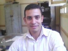 انا من بركة السبع، متزوج، 45 سنة هنا من أجل البحث عن شريك لتحقيق زواج عادي تعرف عليّ أكثر من خلال بروفايلي، فربّ صدفة خير من ألف ميعاد.
