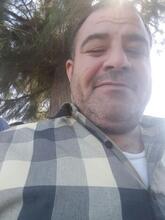 انا مطلق، 60 سنة هنا من أجل البحث عن شريك لتحقيق زواج عادي تعرف عليّ أكثر من خلال بروفايلي، فربّ صدفة خير من ألف ميعاد.