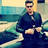 انا من برج الأسد، 37 سنة هنا من أجل البحث عن شريك لتحقيق زواج عادي تعرف عليّ أكثر من خلال بروفايلي، فربما نجمك هو الذي دلّك إلي.