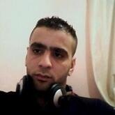 انا أعزب، 40 سنة هنا من أجل البحث عن شريك لتحقيق زواج عادي تعرف عليّ أكثر من خلال بروفايلي، فربّ صدفة خير من ألف ميعاد.