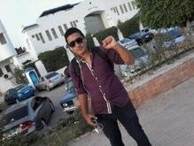 انا أعزب، 33 سنة هنا من أجل البحث عن شريك لتحقيق -- تعرف عليّ أكثر من خلال بروفايلي، فربّ صدفة خير من ألف ميعاد.