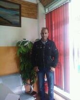 انا من الشمرة، أعزب، 45 سنة هنا من أجل البحث عن شريك لتحقيق زواج عادي تعرف عليّ أكثر من خلال بروفايلي، فربّ صدفة خير من ألف ميعاد.